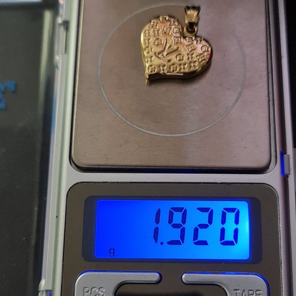 Heart shape gold pendant - Picture 12 of 13